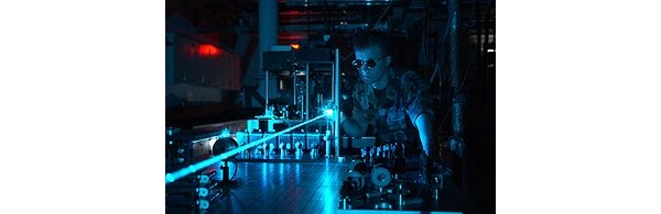 Laserilla päästiin uuteen tiedonsiirron ennätykseen